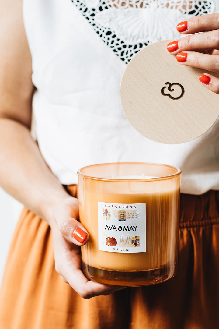 AVA & MAY Duftkerze Barcelona Gross, 500 g