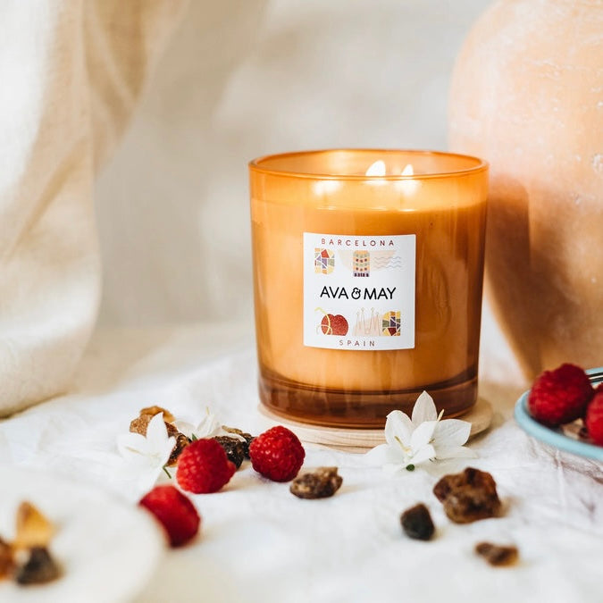 AVA & MAY Duftkerze Barcelona Gross, 500 g