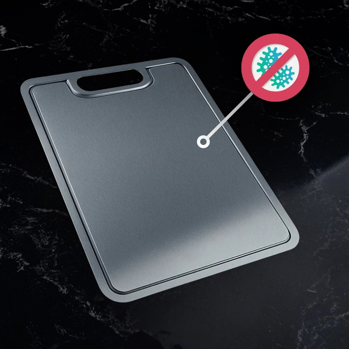 Titan Küchenprofi – 100 % Titan Schneidebrett