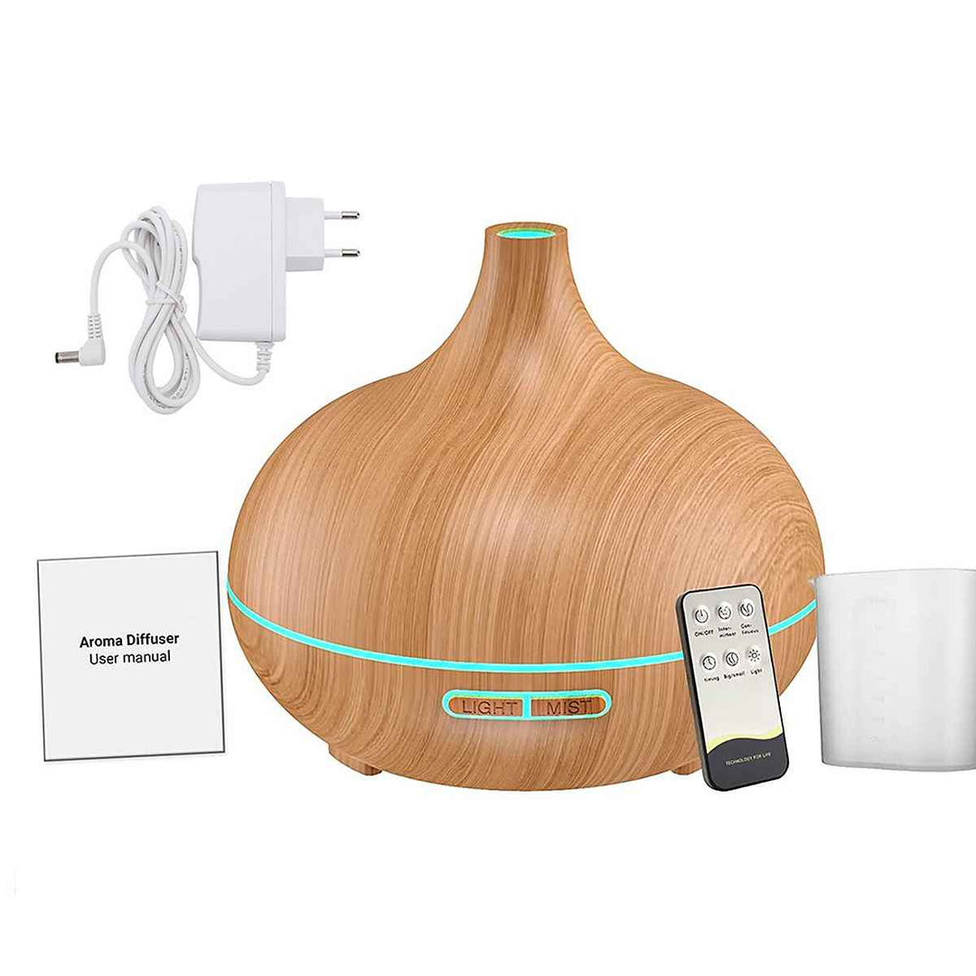 Lieferumfang Aroma Diffuser in Holzoptik mit Fernbedienung, Netzteil, Messbecher und Bedienungsanleitung