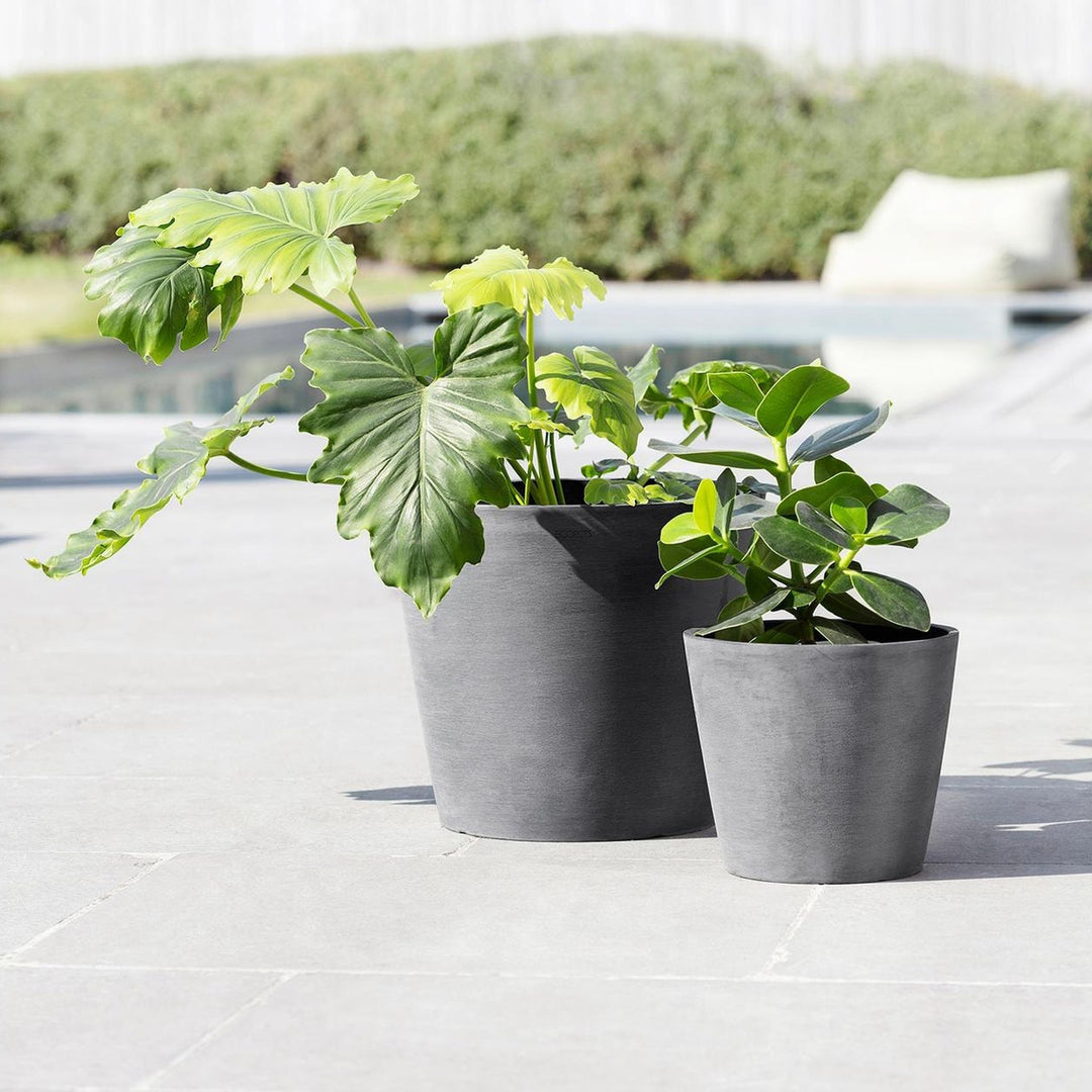 Ecopots Pflanzentopf Amsterdam, zwei Töpfe auf der Terrasse