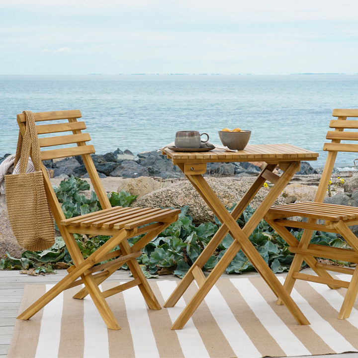 House Nordic Gartenset Cuenca Teak, auf der Terrasse am Meer
