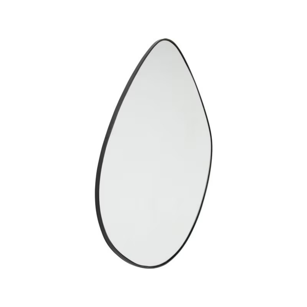 Kare Göteborg Spiegel mit organischer Form und schwarzem Metallrahmen als moderner Wandspiegel