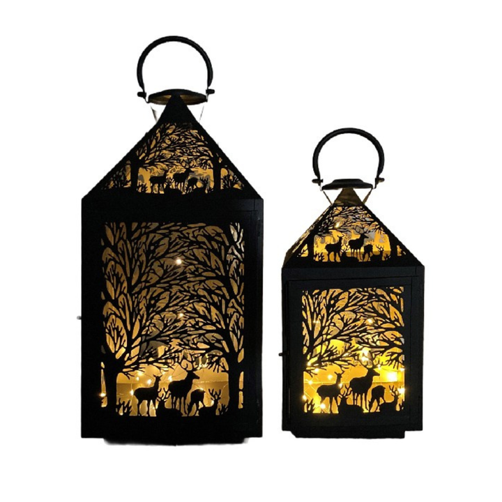 Beleuchtetes Laterne Forest 2er Set mit filigranem Wald- und Hirschmotiv aus Metall