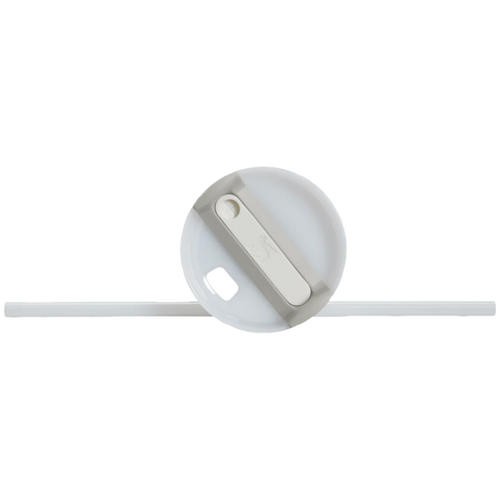 FlowState-Deckel des Stanley Quencher H2.0 mit Strohhalm, von oben