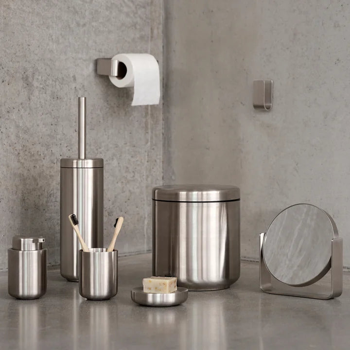 Zone Denmark Badserie in Silber mit Toilettenbürste und Accessoires